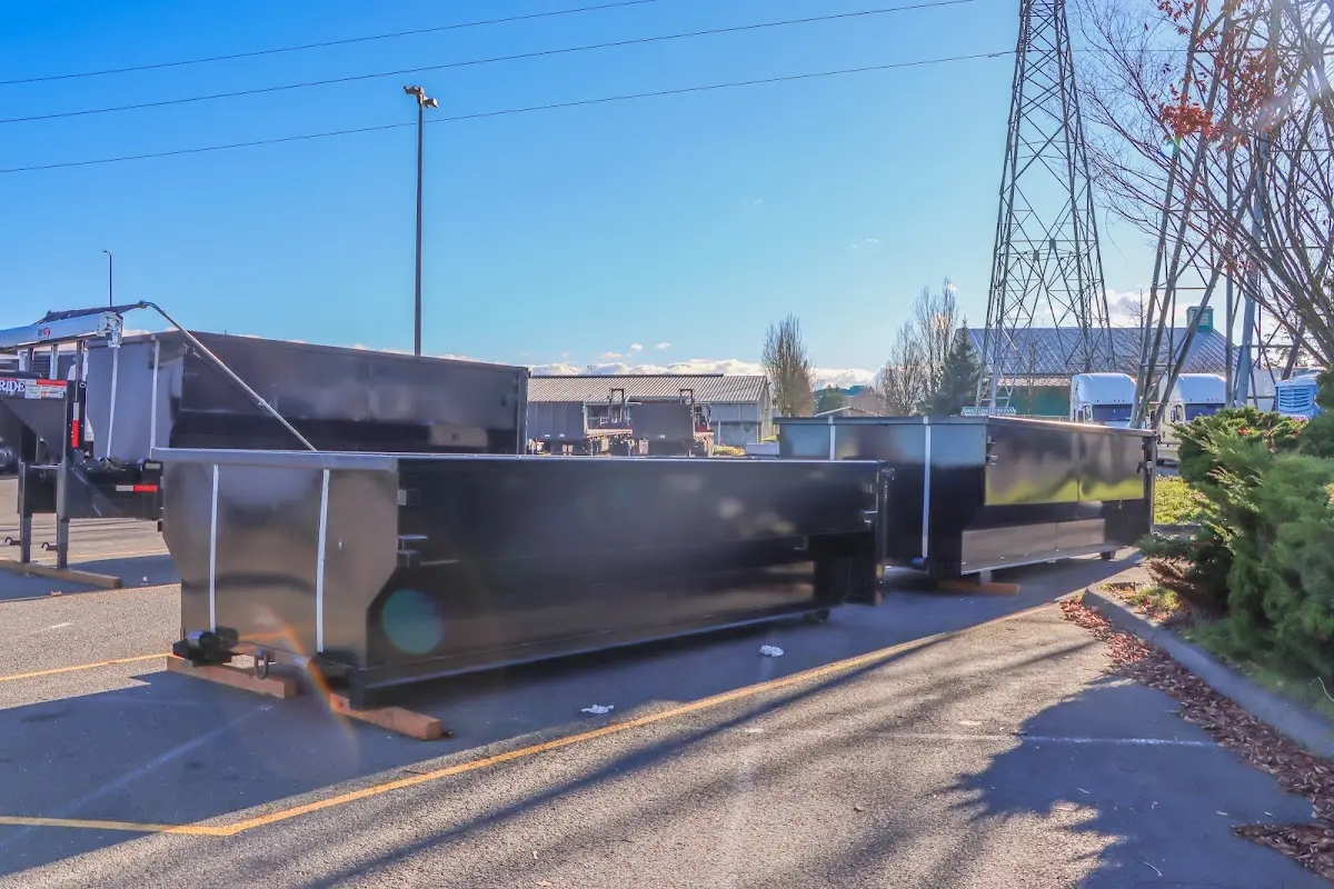 Professional dumpster rental and junk removal service in Pukalani